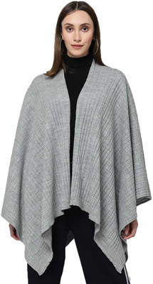 513 Women Shrug