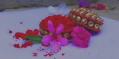 Amaryllis Pure Natural Red Powder Sindoor Red with Herbs Extracts SINDOOR(Red)