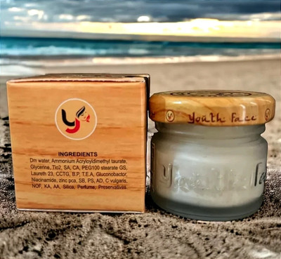 Youth Face Whitening Cream, Remove Pimples, Spots, Frackles and Refines Your Face(30 g)