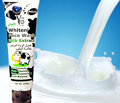 Diaglow Izra Whitening Face Wash Milk Extract 100ml(100 ml)