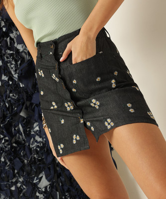 Hi Fashion Embroidered Women Tube Black Skirt