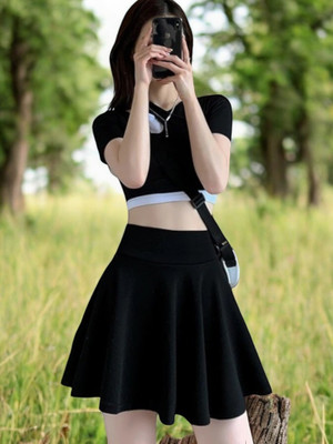 The Stanch Solid Women Flared Black Skirt
