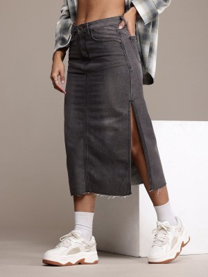 Roadster Solid Women Straight Grey Skirt