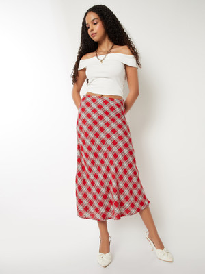 MAX Checkered Women Regular Red Skirt