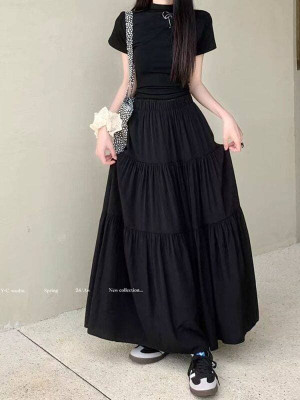 MERRICK Solid Women Tiered Black Skirt