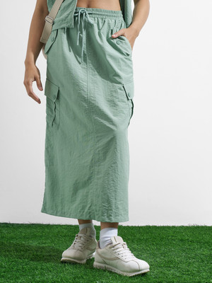Tokyo Talkies Solid Women Straight Green Skirt