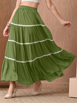 Deklook Self Design Women Flared Green Skirt