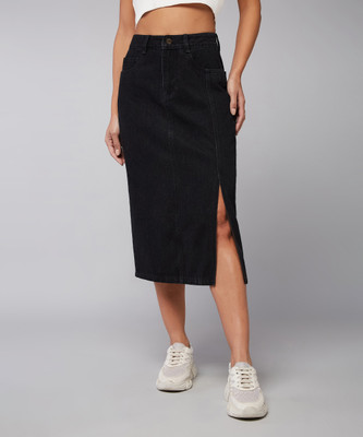 DOLCE CRUDO Solid Women Straight Black Skirt