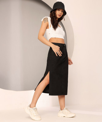 DOLCE CRUDO Solid Women Regular Black Skirt