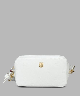 TOMMY HILFIGER White Sling Bag ODETTE II-WHITE GREIGE-CAMERA XBODY-EMBOSSED TH SERIF CRITTER PVC