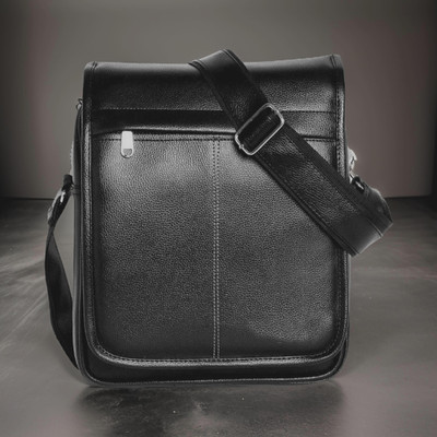 Shivra Black Sling Bag Men Sling Bag extra large (S-11*8.5*3)