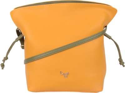 Baggit Yellow Tote Small Hand-held Bag L Dazy Mustang Ochre