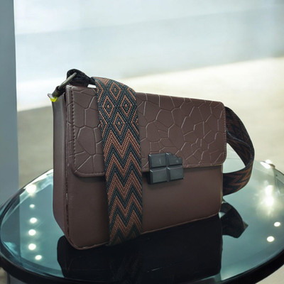 clarisjames Brown Sling Bag Brown, elegant premium sling bag women