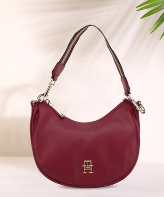 Tommy hilfiger on sale red sling bag