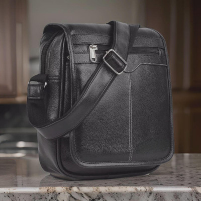 house of common Black Sling Bag Men Sling Bag side bag for men(S-12*11)