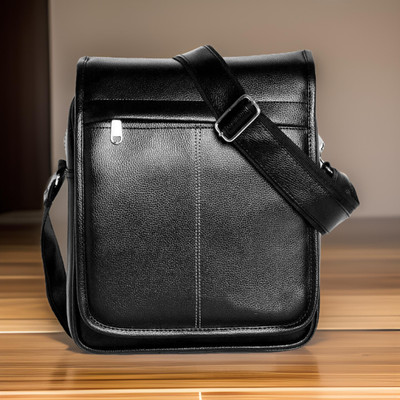house of common Black Sling Bag Men Sling Bag extra large (S-11*8.5*3)
