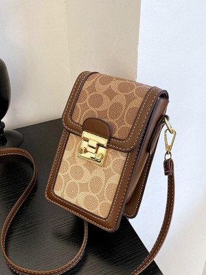 Diva Dale Brown, Black Sling Bag Stylish Trendy Premium Party-Wear Casual