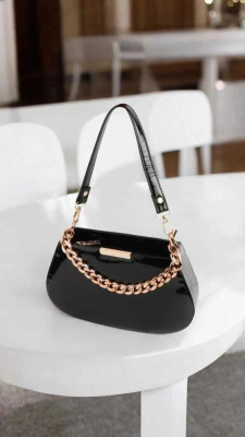 New Purse Black Sling Bag Hand bag