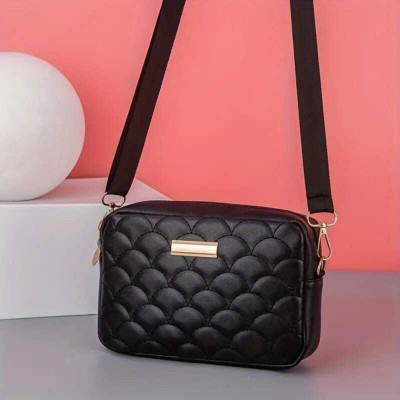 Shara Fashion Black Sling Bag black gol barfi flip_12