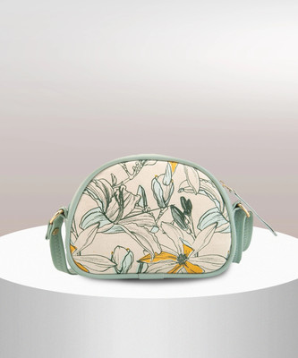 house of common Green Shoulder Bag sling bag