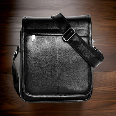 Shivra Black Sling Bag Men Sling Bag extra large (S-11*8.5*3)