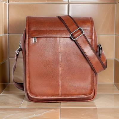 house of common Tan Sling Bag Men Sling Bag extra large