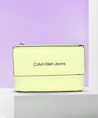 Calvin Klein Yellow Sling Bag SCULPTED EW FLAP XBODY MONO