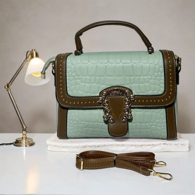 AZED Green Sling Bag H015GR