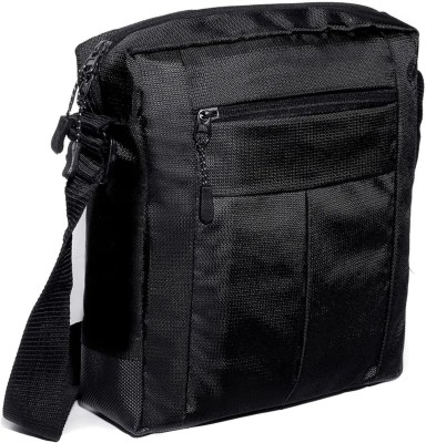 CarryTrip Black Sling Bag Men's Casual Sling Bag For Office / Travel With 1 Compartment 3 Pocket Side Bag