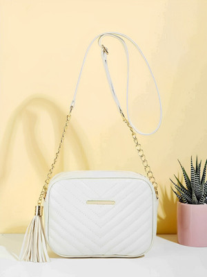 house of common White Sling Bag Af_HAMZACLT BOX_WE_12