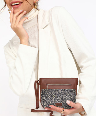 ZOUK Black Sling Bag Lattice Lace U Shaped Sling Bag