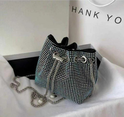 CARRY CARAT Silver Hand-held Bag Ptli_silver56