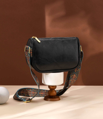Diva Dale Black Sling Bag Stylish Trendy Broad Strap Spacious Casual