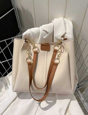 Innto Women White Handbag