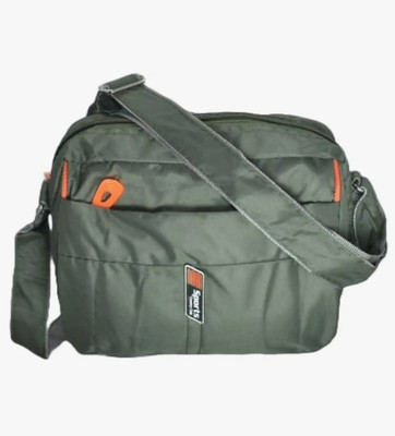 Harshpreet enterprises Green Messenger Bag Wm-1