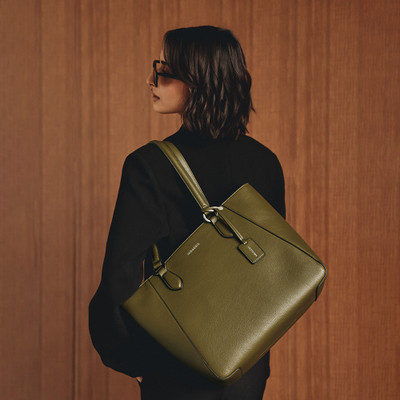 Miraggio Green Tote Cali Tote Bag