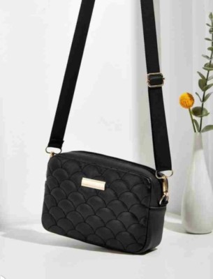 Shara Fashion Black Sling Bag Blk gol barfi ap2_13