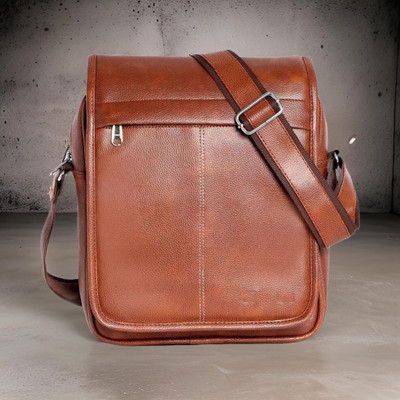 Shivra Tan Sling Bag Men Sling Bag extra large (S-12*8.5*3)