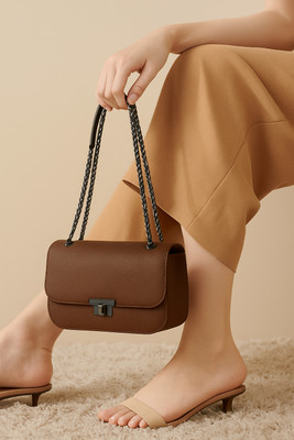 hautehandles Maroon Sling Bag Pecan Brown Textured Sling Bag with Gunmetal Chain