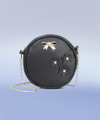 house of common Black Sling Bag HAMZACLETO EZ_36B_16