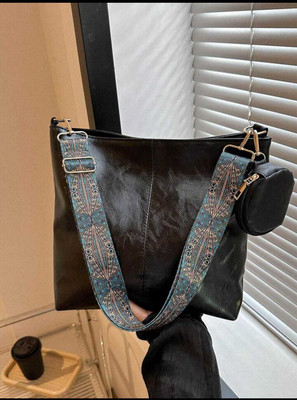 HaveGlam Black Sling Bag Stylish and Versatile bag for women