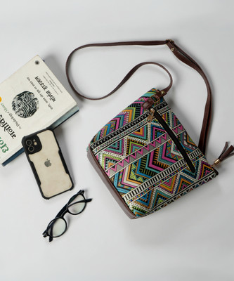 Hamensch Multicolor Sling Bag Sling for Women Casual&Evening Party