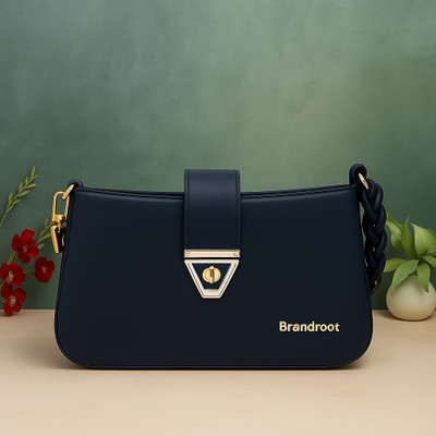 Belladona Women Black Hand-held Bag