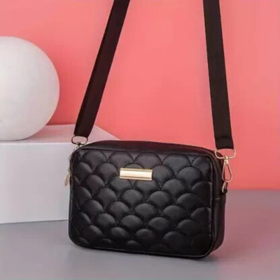 Cleto Black Sling Bag HAMZA70-EMB_WE_10