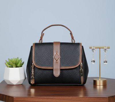 DONICY Black Sling Bag Stylish sling bag