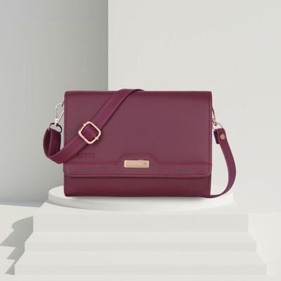 Reshu Maroon Sling Bag womens sling bag with shoulder strap and 8 pocket