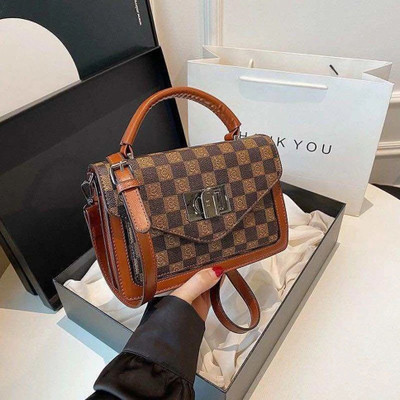 carry&style Brown Sling Bag Handbag for Women stylish Sling & Shoulder Bag Compact Party and Office Purse