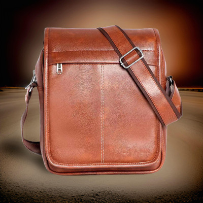 Shivra Tan Sling Bag Men Sling Bag extra large (S-11*8.5*3)