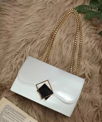 Leather Land White, Clear Sling Bag Designer Box Golden chain in White