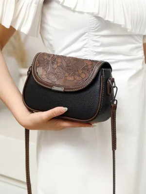 Trendcollection Black Sling Bag Trendy korean for women unique